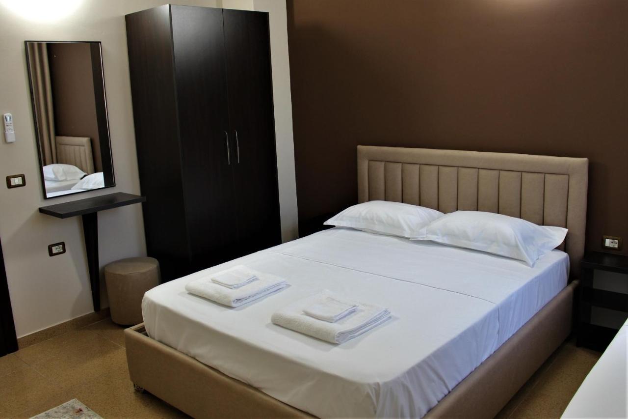 Hotel Vila Maledhi Берат Экстерьер фото